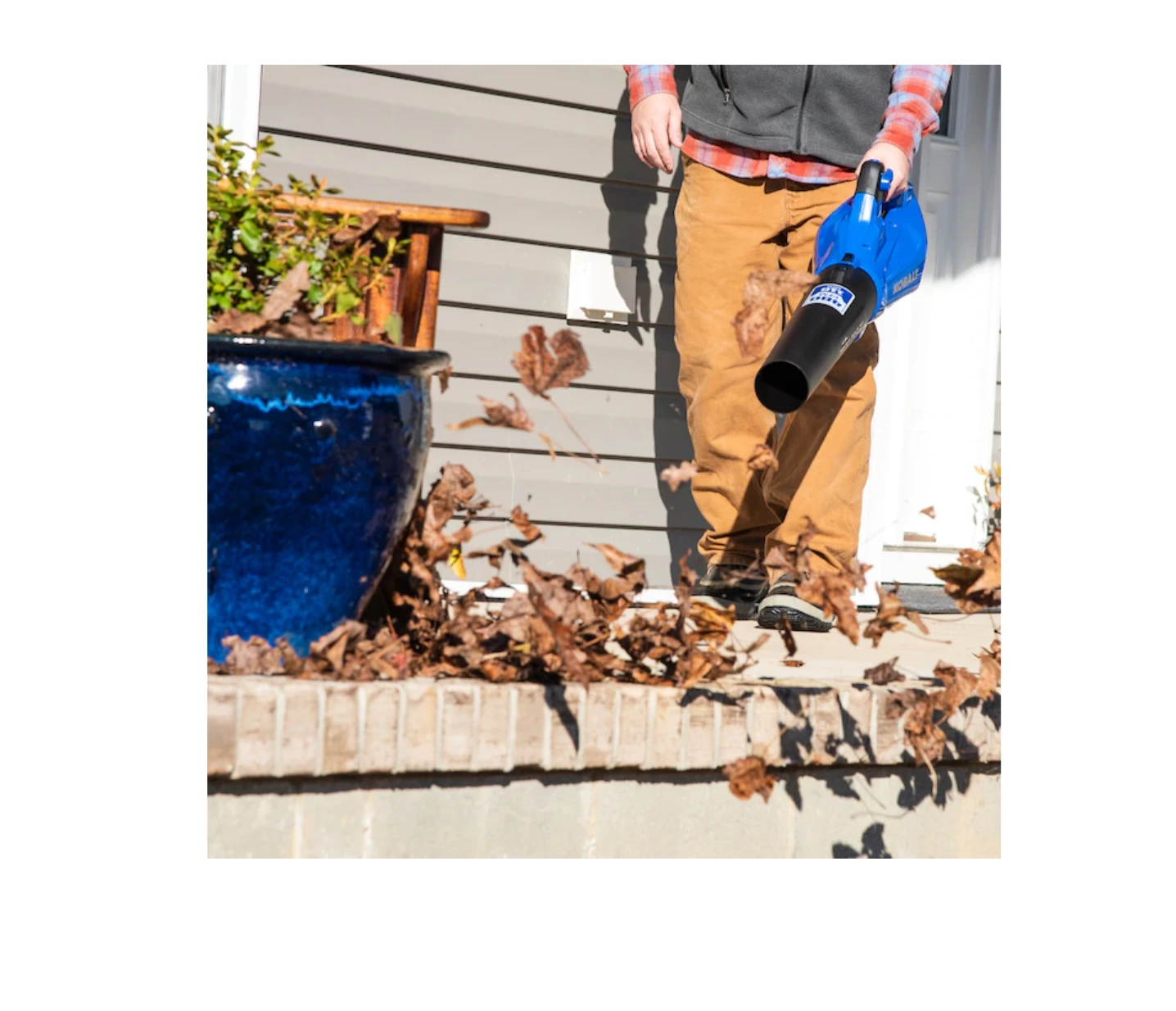 Kobalt KHB 4840-06 40-volt Max 480-CFM 110-MPH Handheld Cordless Electric Leaf Blower (Tool Only) 13 Kobalt KHB 4840-06 40-volt Max 480-CFM 110-MPH Handheld Cordless Electric Leaf Blower (Tool Only) - Image 11