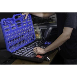 Kobalt 299-Piece Mechanic's Tool Set With Case - Metric And SAE -Kobalt Store 14195526e L