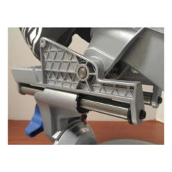 Kobalt Compact Sliding Single-Bevel Mitre Saw - Corded - 7 1/4-in - 10 A 9 Kobalt Compact Sliding Single-Bevel Mitre Saw - Corded - 7 1/4-in - 10 A -Kobalt Store 89335003c L