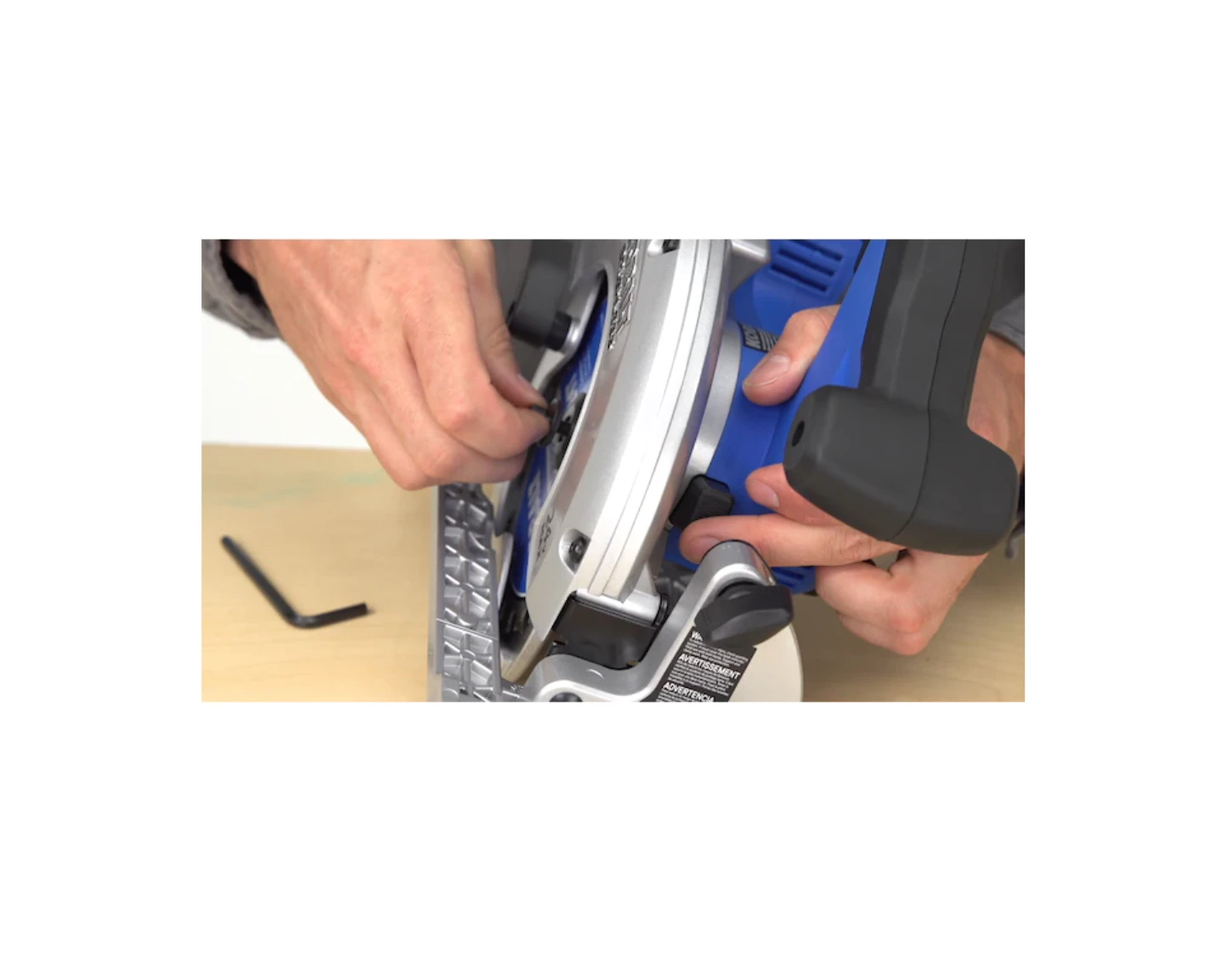 Kobalt KCS 6524B-03 24-Volt Max 6-1/2-in Brushless Cordless Circular Saw 12 Kobalt KCS 6524B-03 24-Volt Max 6-1/2-in Brushless Cordless Circular Saw - Image 10